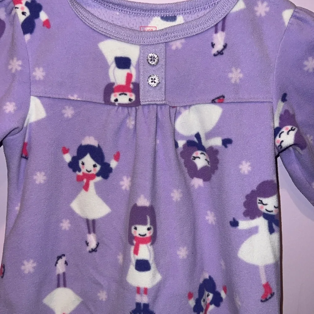 Just one you ice skater fleece pajama gown fleece size 2t  Soft fleece winter‎